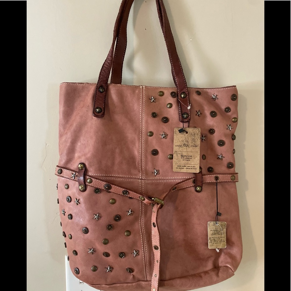 NWT Cuir Rose pocketbook